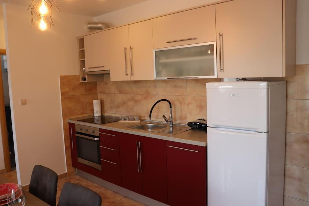 Apartments Kikaso - Near Mall Of Split, Free Parking Ngoại thất bức ảnh
