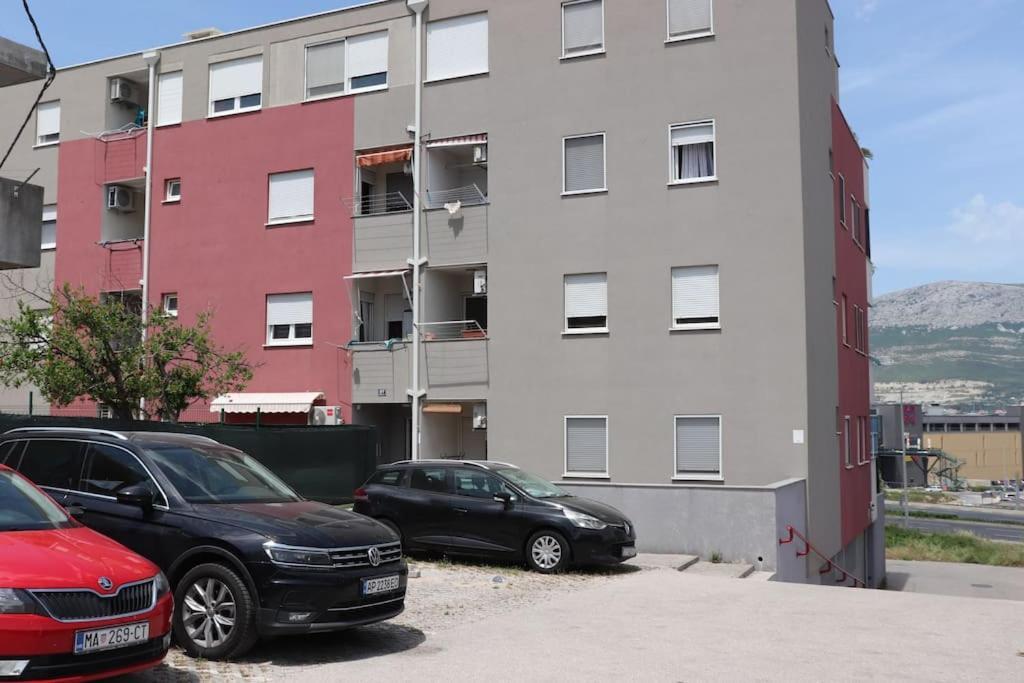 Apartments Kikaso - Near Mall Of Split, Free Parking Ngoại thất bức ảnh