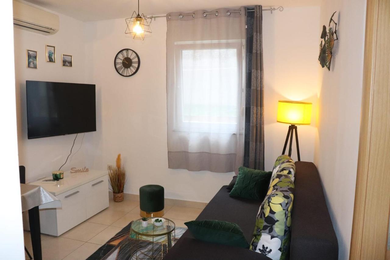 Apartments Kikaso - Near Mall Of Split, Free Parking Ngoại thất bức ảnh